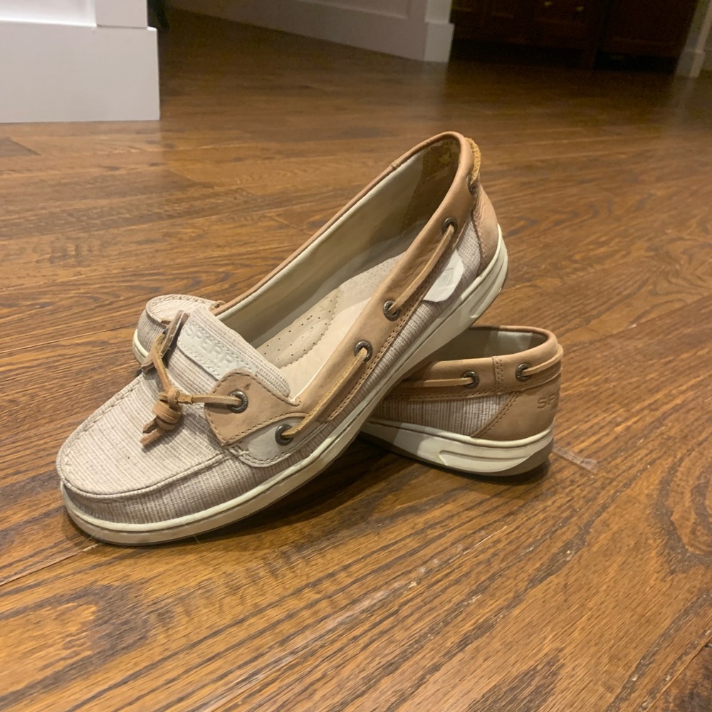 Sperry Top Sider leather slip on beige deck shoe loafer size 9 1/2